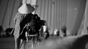 Chín chữ cù lao là gì?